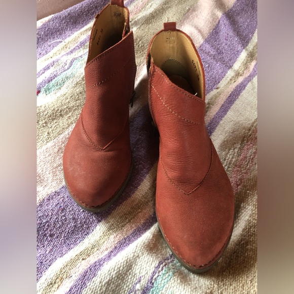 El Naturalista Sylvan Ankle Boots NWOT - Picture 3 of 8